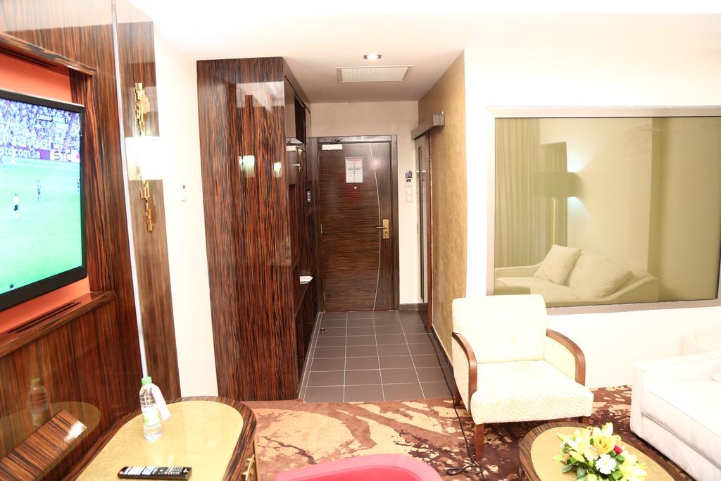 Hôtel Fleur de Lys Plateau Dakar Exterior foto